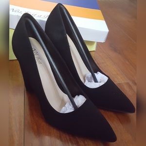 Black Nubuck 4” Heels Pump